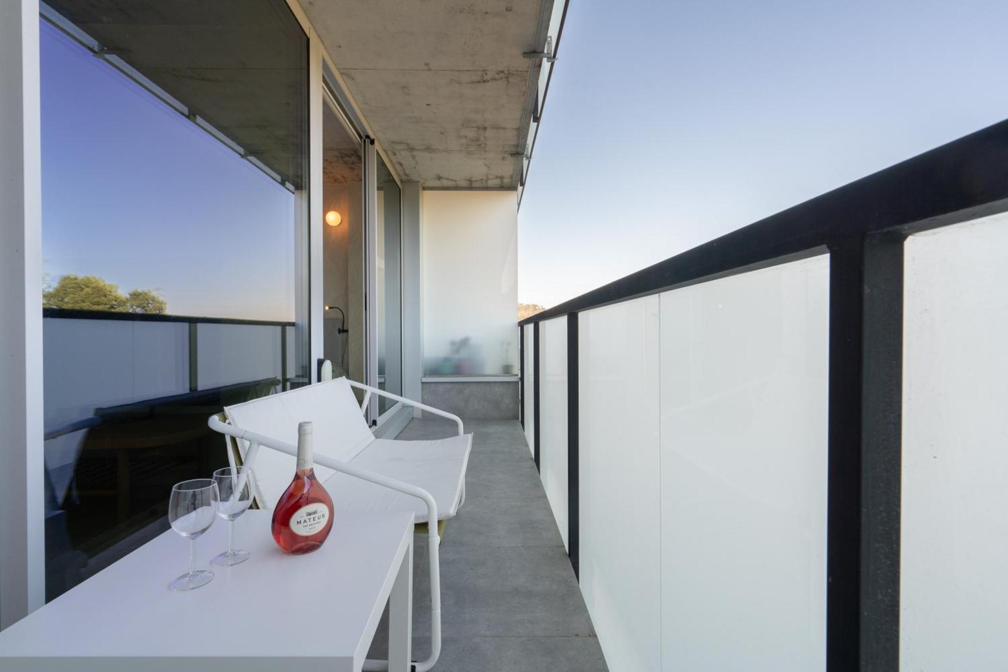Host Wise - Luxurious Impressive Apartment - Balcony And Pool Vila Nova de Gaia Szoba fotó